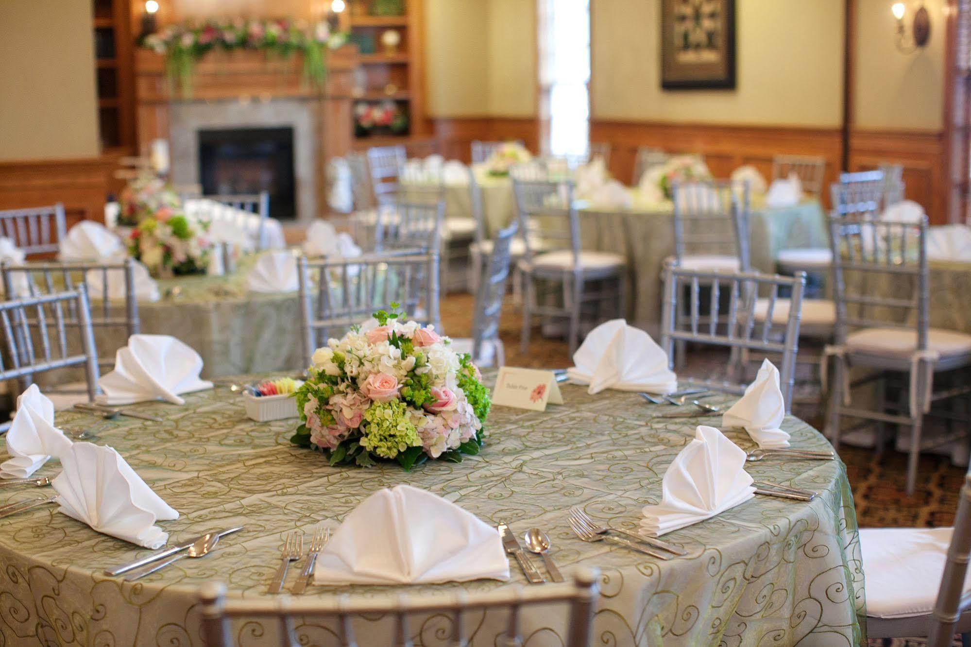 Brick Street Inn Zionsville Εξωτερικό φωτογραφία